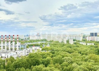 Продам 3-комнатную квартиру, 69 м2, Москва, улица Петра Алексеева, 12с1, станция Рабочий Посёлок