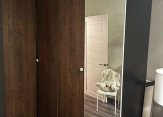 Продается 2-комнатная квартира, 45.1 м2, Омск, улица Калинина, 10, Ленинский округ