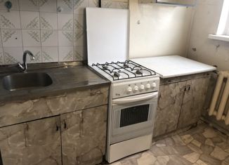 Продажа четырехкомнатной квартиры, 69.6 м2, посёлок Исток, Главная улица, 17