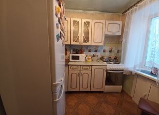 3-ком. квартира на продажу, 56.4 м2, Таштагол, улица Артёма, 11