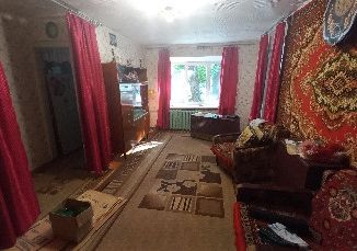 Продаю 2-ком. квартиру, 42.2 м2, Энгельс, Полиграфическая улица, 73