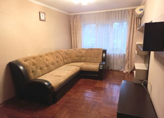 Продажа 1-ком. квартиры, 30 м2, Краснодар, улица Гагарина, 83, улица Гагарина