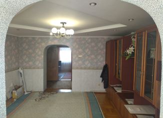 Продается 3-ком. квартира, 90 м2, поселок Стрелка, улица Победы, 14