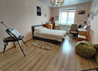 Продаю трехкомнатную квартиру, 90.04 м2, Конаково, Учебная улица, 1А