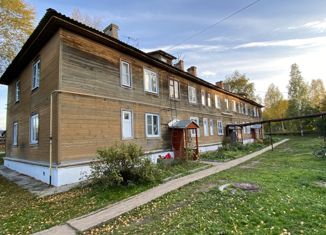 Продам двухкомнатную квартиру, 40.5 м2, Великий Устюг, улица Копылова, 18А