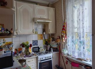 Продам 2-комнатную квартиру, 45.3 м2, Санкт-Петербург, улица Бабушкина, 68, метро Пролетарская