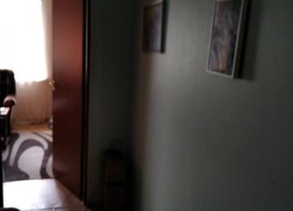 Продажа 3-ком. квартиры, 90.5 м2, посёлок городского типа Петра Дубрава, улица Коммунаров, 6А