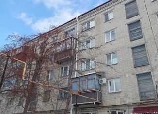 Продается 2-комнатная квартира, 43 м2, Курган, проспект Конституции, 61, жилой район Энергетики