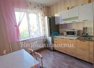 Сдам 1-комнатную квартиру, 35 м2, Новокузнецк, улица Берёзовая Роща, 42