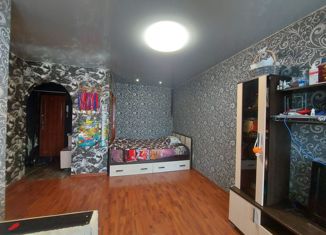 Двухкомнатная квартира на продажу, 42.8 м2, Усолье, Красноармейская улица, 68