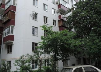 Продаю 2-ком. квартиру, 38 м2, Москва, Волков переулок, 5, метро Краснопресненская