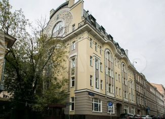 Четырехкомнатная квартира на продажу, 170 м2, Москва, Сеченовский переулок, 3, метро Парк культуры