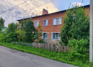 Двухкомнатная квартира на продажу, 41.7 м2, Кемеровская область, Коммунистическая улица, 63