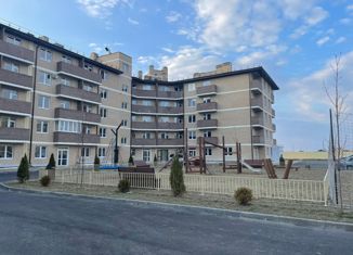 Продается трехкомнатная квартира, 59.7 м2, поселок Южный