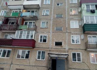 Продажа четырехкомнатной квартиры, 60 м2, рабочий посёлок Гремячево, улица Ленина, 29