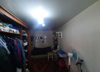 Продам 2-комнатную квартиру, 44.4 м2, Осинники, Советская улица, 12