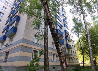 Продам 2-ком. квартиру, 45 м2, Москва, улица Академика Скрябина, 26к3, метро Окская