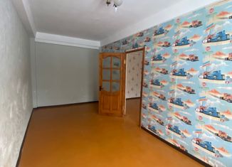 Продам 2-комнатную квартиру, 45.2 м2, Псковская область, улица Военный Городок-3, 102