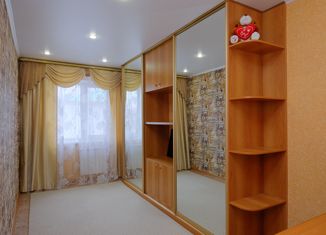 Продам 3-комнатную квартиру, 60.5 м2, Омская область, Коммунальная улица, 21