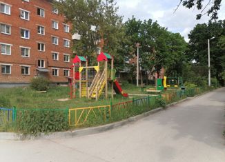 Продам 2-ком. квартиру, 45 м2, поселок Ленинский, улица Гагарина, 18