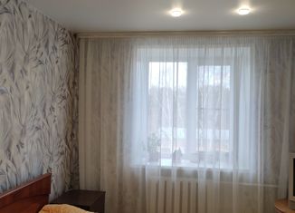 Продам 3-ком. квартиру, 59.4 м2, поселок Кстово, улица Воровского, 12