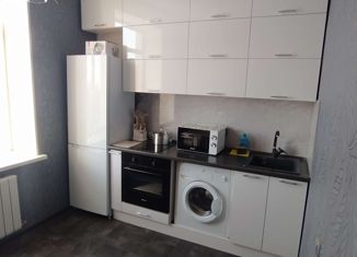 Сдаю 1-ком. квартиру, 34 м2, Нижний Тагил, проспект Мира, 52