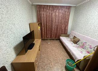 Сдаю в аренду комнату, 14 м2, Ревда, улица Советских Космонавтов, 1