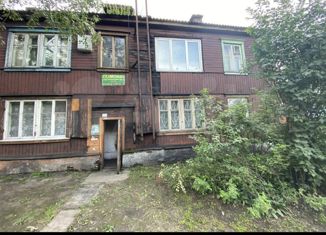 Продается трехкомнатная квартира, 48 м2, Черемхово, Малый переулок, 5