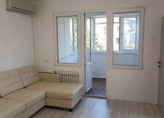 Продам 2-комнатную квартиру, 45 м2, Сочи, улица Чайковского, 21, микрорайон Заречный