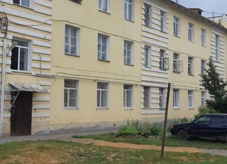 Продажа комнаты, 79 м2, Каменск-Уральский, улица Гагарина, 8
