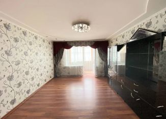 Продажа 3-ком. квартиры, 60 м2, Пласт, Октябрьская улица, 27