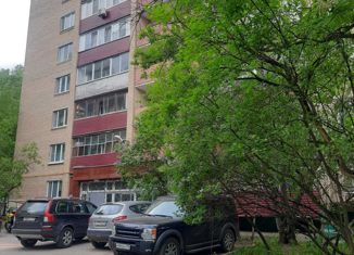 Продажа 3-комнатной квартиры, 69 м2, Москва, Кронштадтский бульвар, 45к3, метро Водный стадион