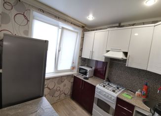 Продаю 2-комнатную квартиру, 45 м2, Строитель, Промышленная улица, 40