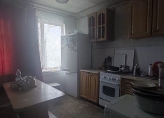 Продам 3-ком. квартиру, 50 м2, Краснослободск, улица Лизы Чайкиной, 43