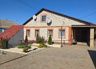 Продаю дом, 129.8 м2, рабочий посёлок Ракитное, Центральная площадь