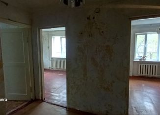 Продам двухкомнатную квартиру, 51.6 м2, поселок городского типа Мостовской, улица Гоголя, 118А