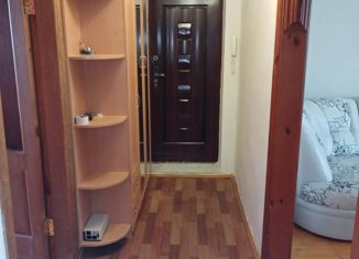 Продажа 3-комнатной квартиры, 57.5 м2, Кукмор, улица Ленина, 126