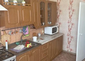 Продается четырехкомнатная квартира, 99.9 м2, село Дубовый Умёт, квартал Лесничество, 5