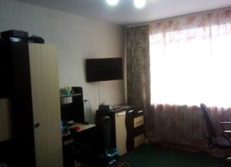 Продам 3-ком. квартиру, 59.8 м2, рабочий посёлок Чистоозёрное, улица Покрышкина, 45