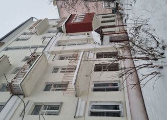 Продам трехкомнатную квартиру, 76 м2, Ярославль, улица Пожарского, 5