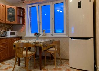 Продается трехкомнатная квартира, 74.2 м2, Москва, Шипиловская улица, 54к1, метро Шипиловская