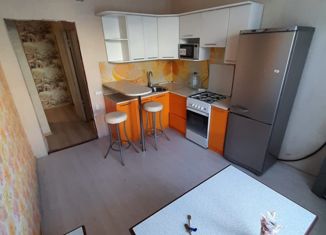 Продам 1-ком. квартиру, 42 м2, Курган, Пролетарская улица, 59, жилой район Центральный