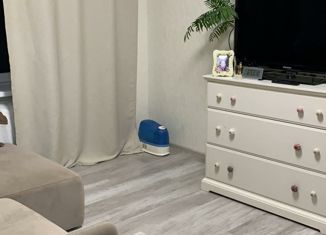 Продается 2-ком. квартира, 42 м2, Москва, улица Паперника, 12, улица Паперника