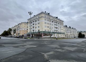 Продам 3-ком. квартиру, 70.9 м2, Саранск, Советская улица, 33