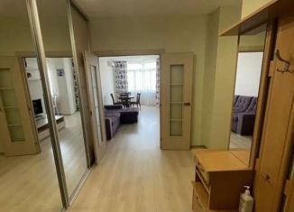 Аренда 1-комнатной квартиры, 65 м2, Екатеринбург, улица Бажова, 68