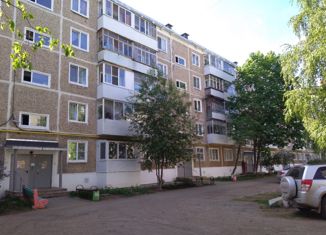 Продается двухкомнатная квартира, 36.4 м2, Краснокамск, Гознаковский переулок, 6