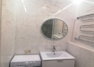 Продам 3-комнатную квартиру, 53 м2, Барнаул, улица Энтузиастов, 51, ЖК Новая Высота