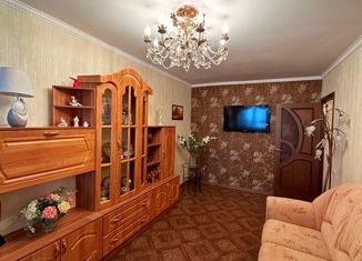 Продам двухкомнатную квартиру, 52.7 м2, Волгоград, улица Качинцев, 112, район Кача