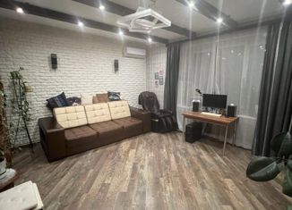 Продаю 3-комнатную квартиру, 95 м2, Москва, Ломоносовский проспект, 23, метро Университет