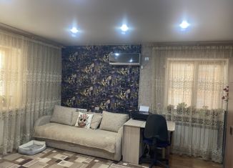 Продам однокомнатную квартиру, 32 м2, Лиски, улица Василия Буракова, 5